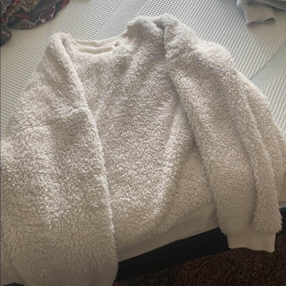 XL White Fuzzy Sweater.